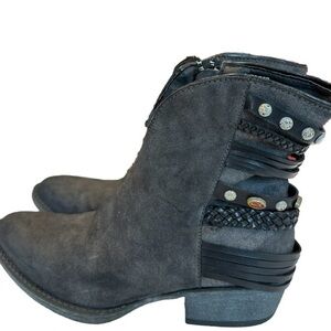 Coconuts By Matisse Western Studded Boots Women’s Size 6 Sueded